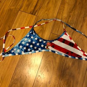 Jolyn Clothing Bikini top- size L